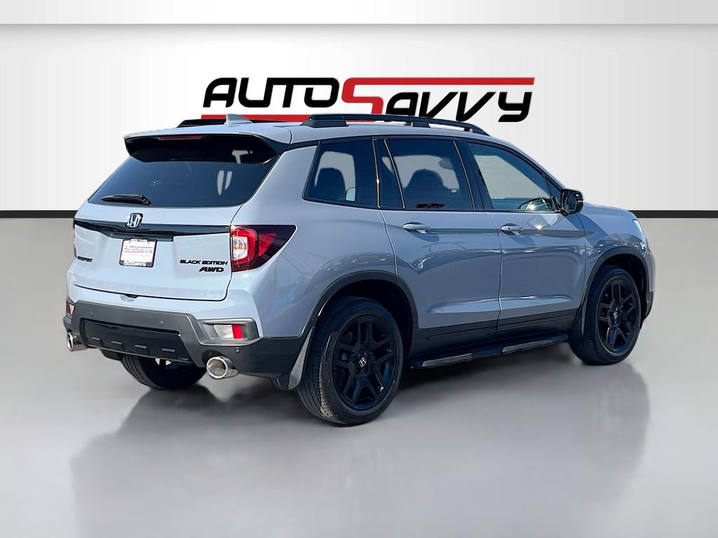 Used 2024 Honda Passport Black Edition image 7