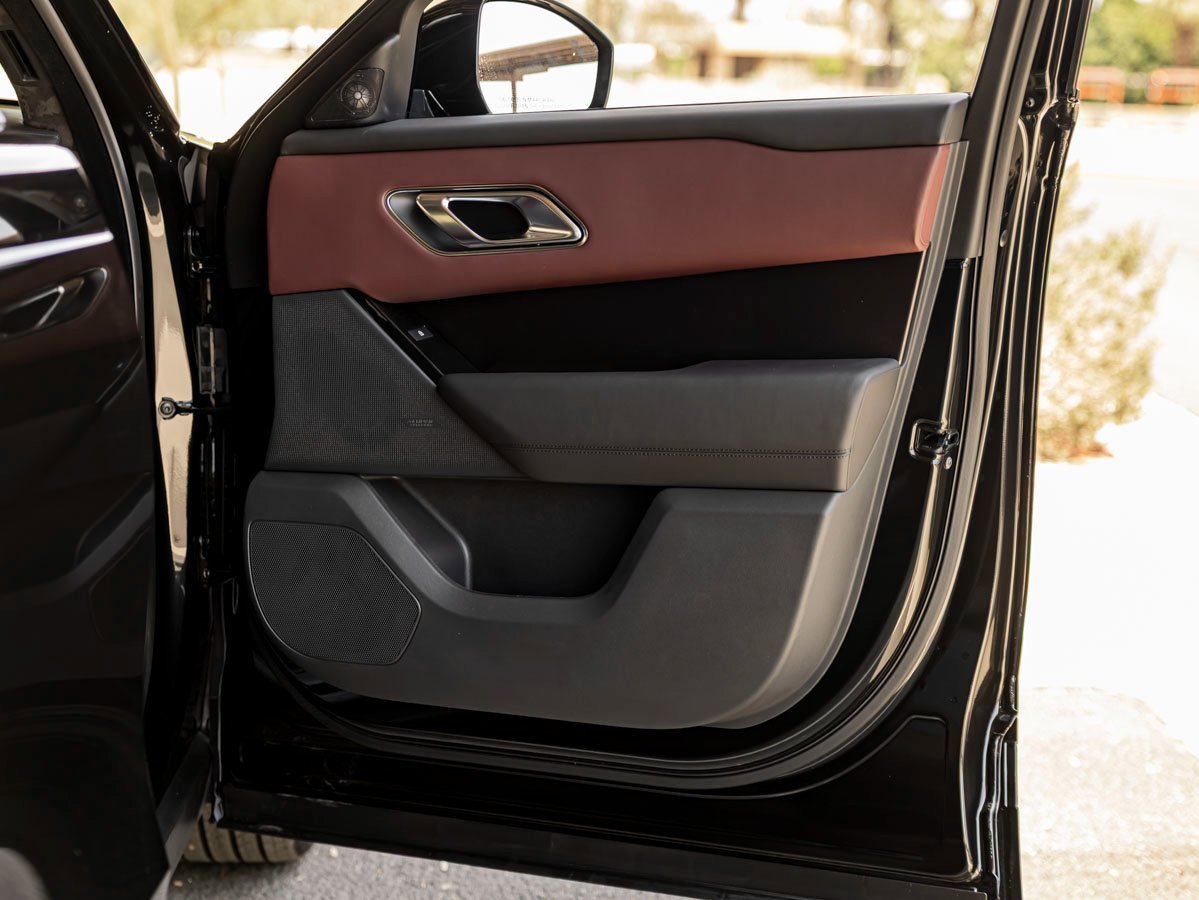 New 2026 Land Rover Range Rover Velar Autobiography image 25