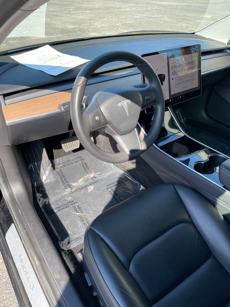 Used 2019 Tesla Model 3 Standard Range Plus RWD image 9