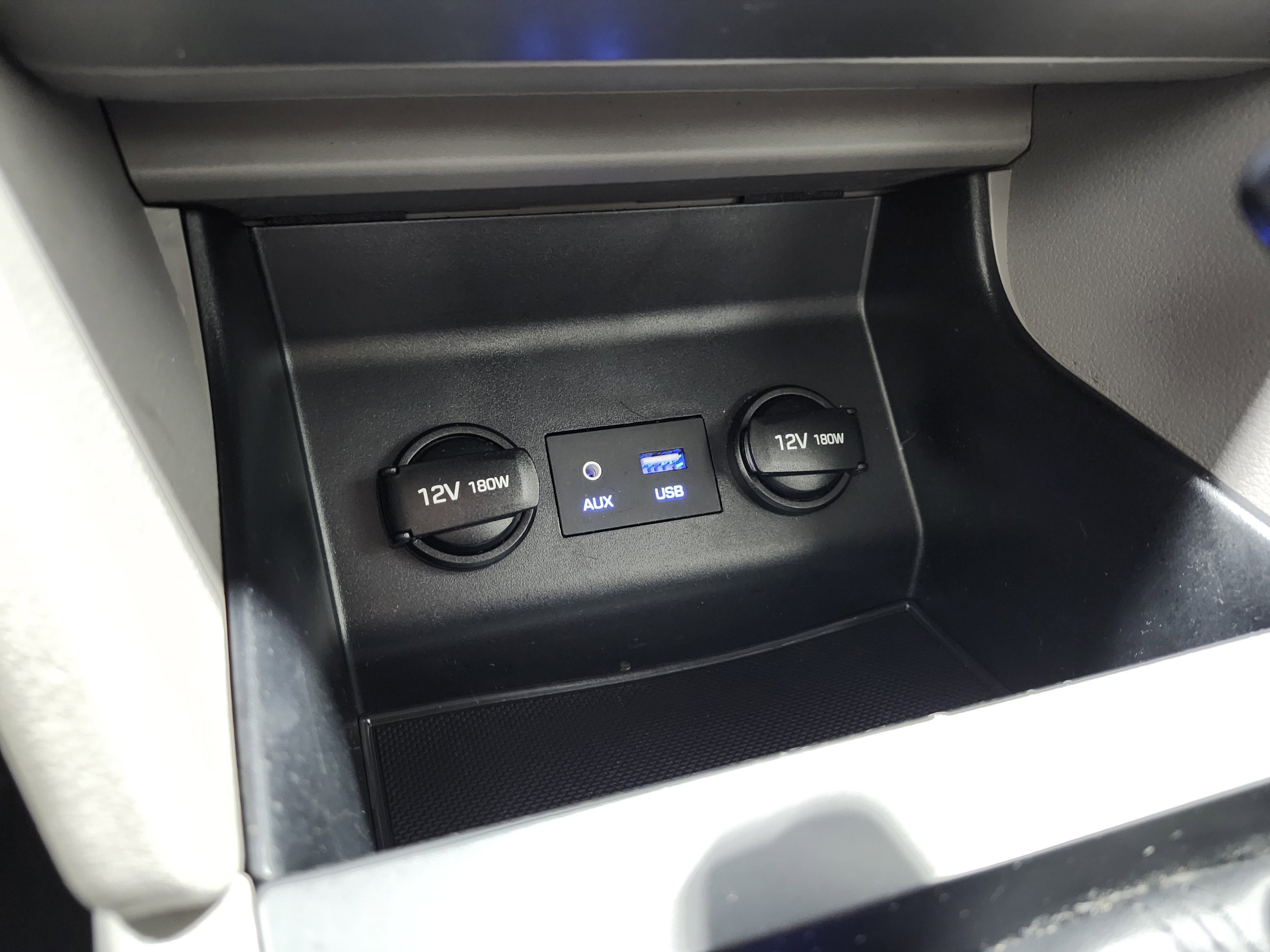 Used 2020 Hyundai Elantra SEL image 6