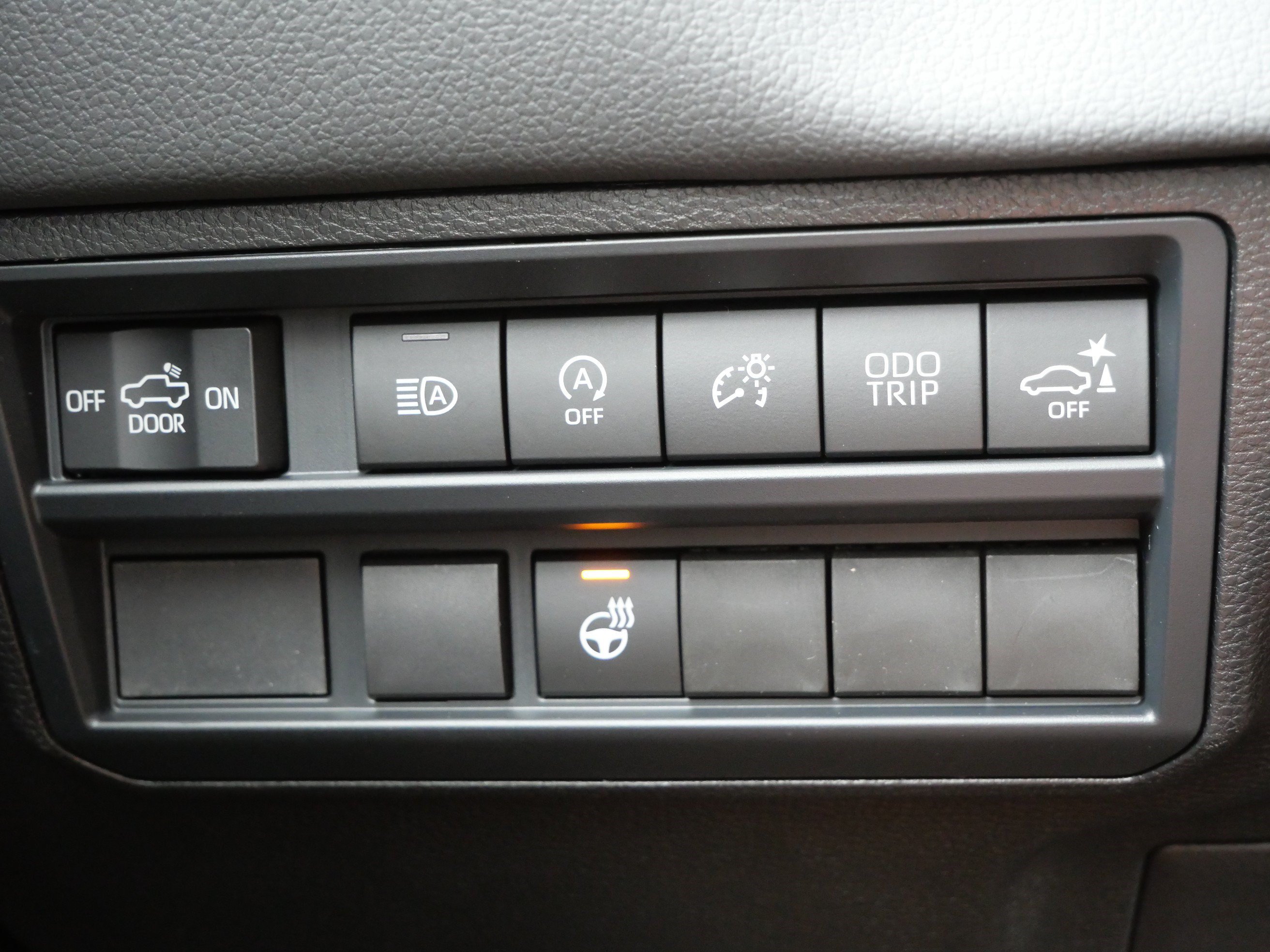 New 2026 Toyota Tundra Limited AWD/4WD image 10