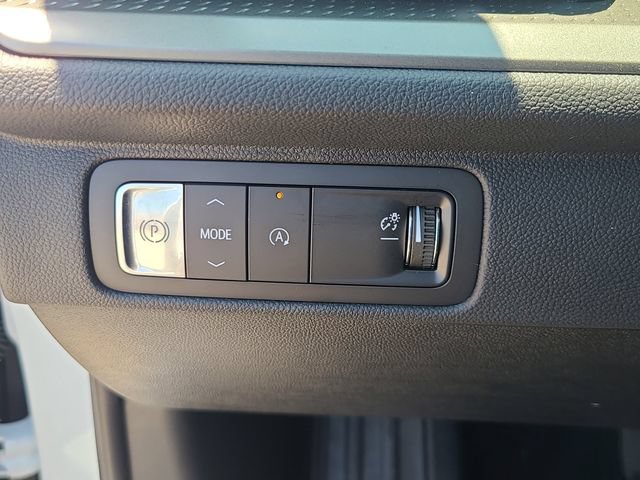 New 2026 Chevrolet Traverse LT FWD image 22