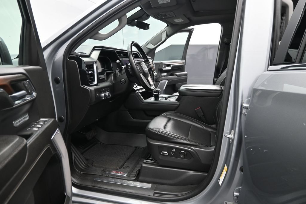 Used 2024 GMC Sierra 1500 Denali w/ Denali Reserve Package AWD/4WD image 15