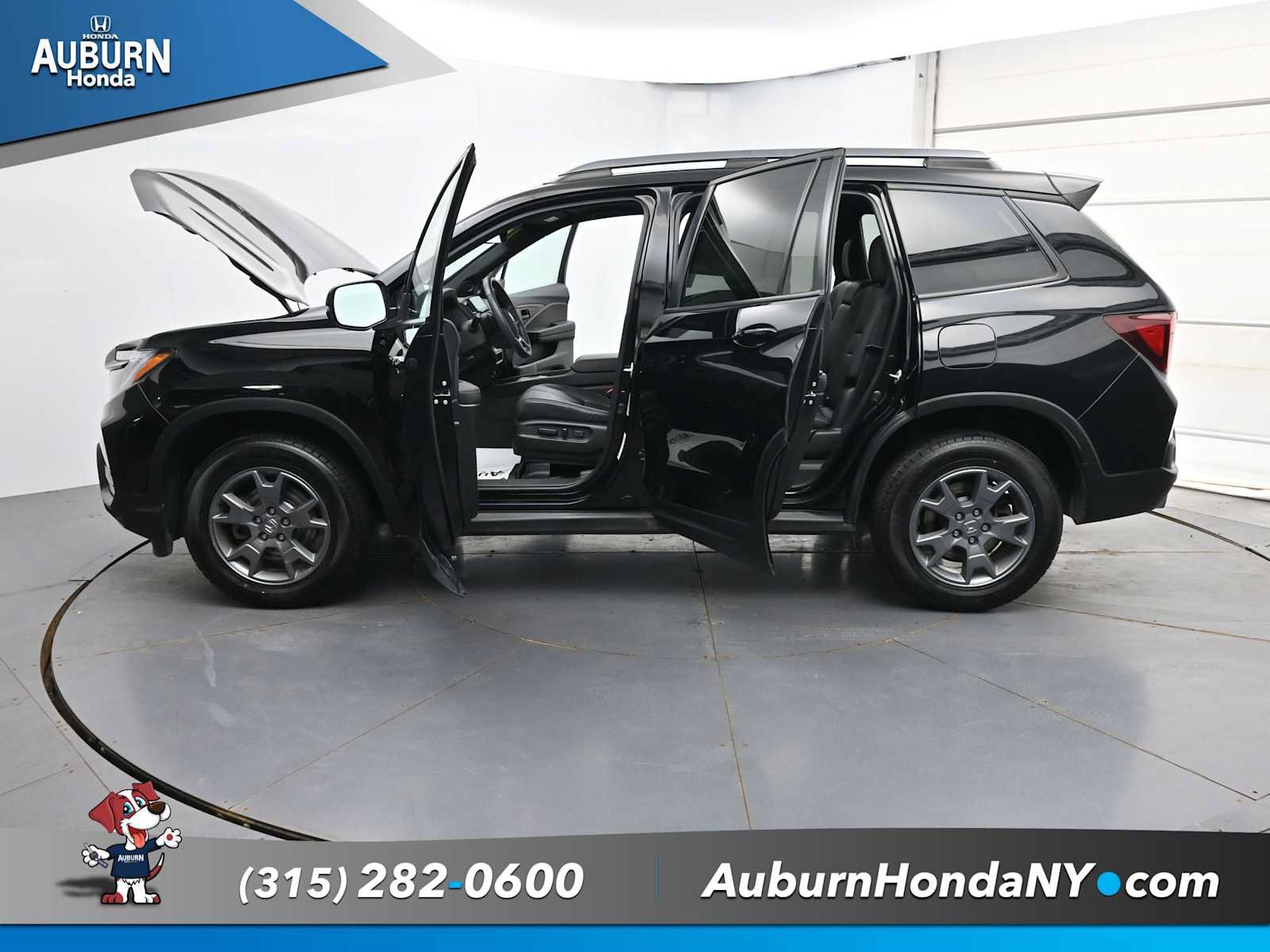 Used 2024 Honda Passport TrailSport image 38