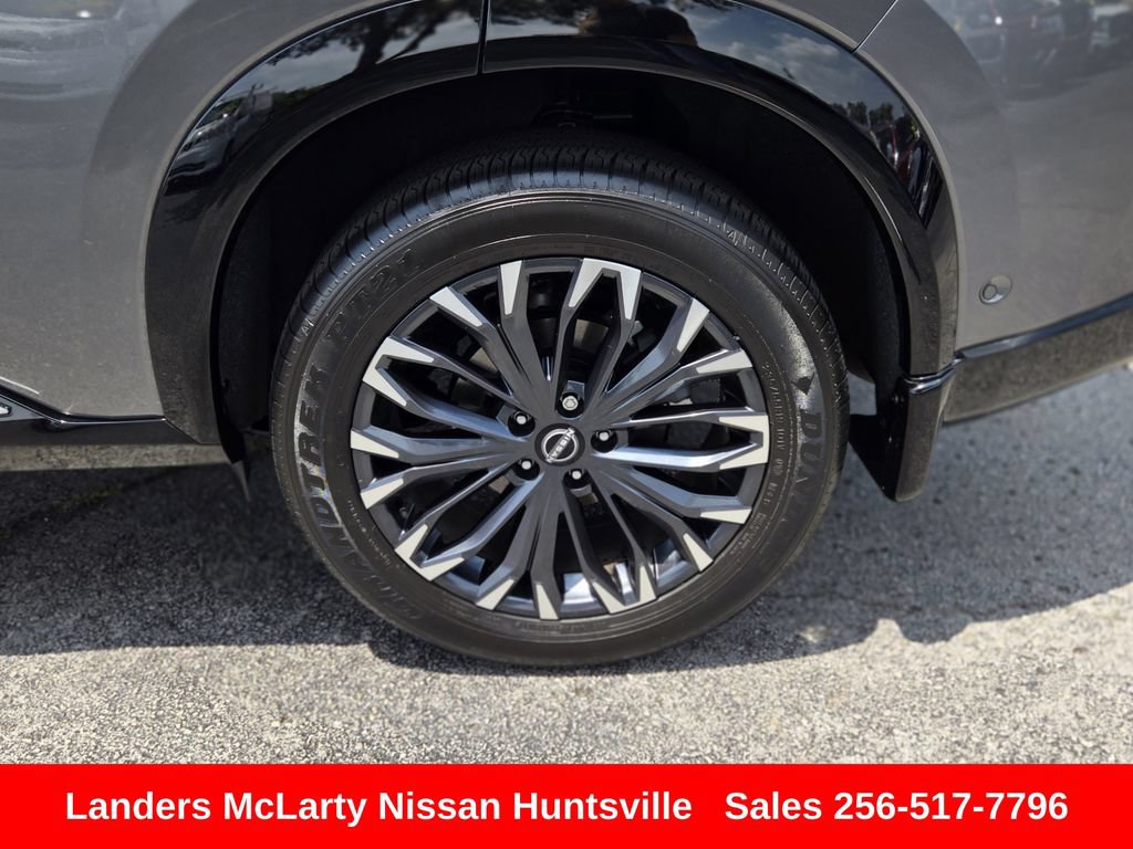 Used 2025 Nissan Rogue Platinum w/ Tech Package FWD image 12