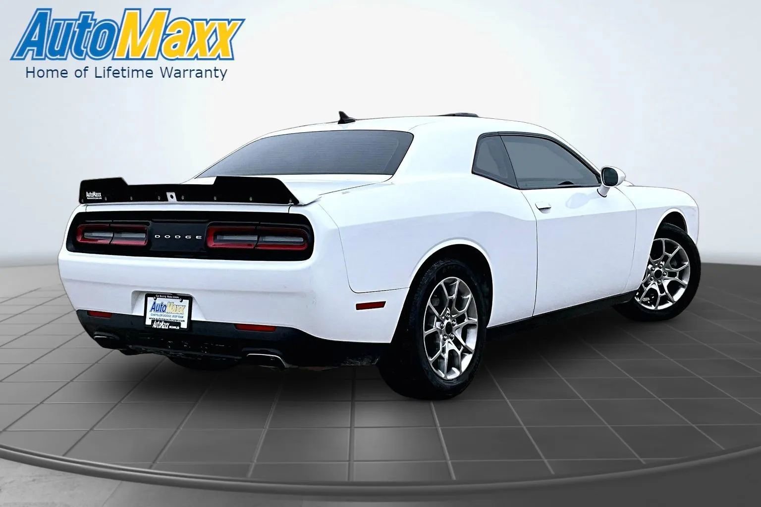 Used 2017 Dodge Challenger GT w/ Driver Convenience Group AWD/4WD image 6