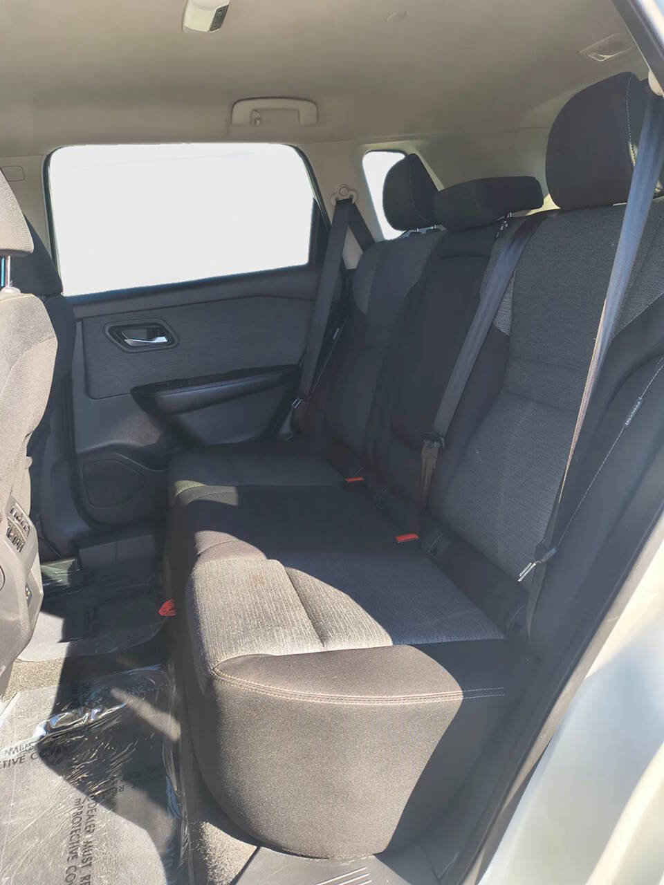 Used 2022 Nissan Rogue SV image 14