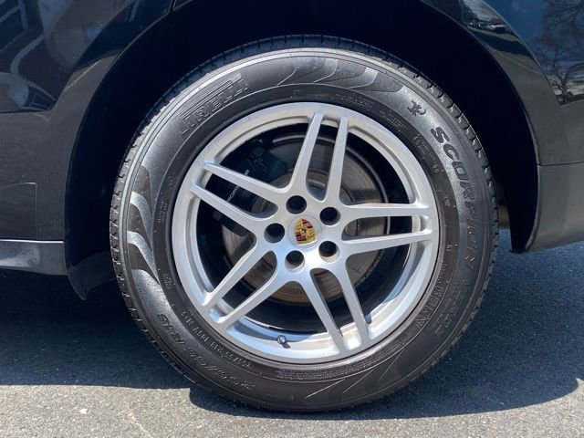 Used 2017 Porsche Macan image 18
