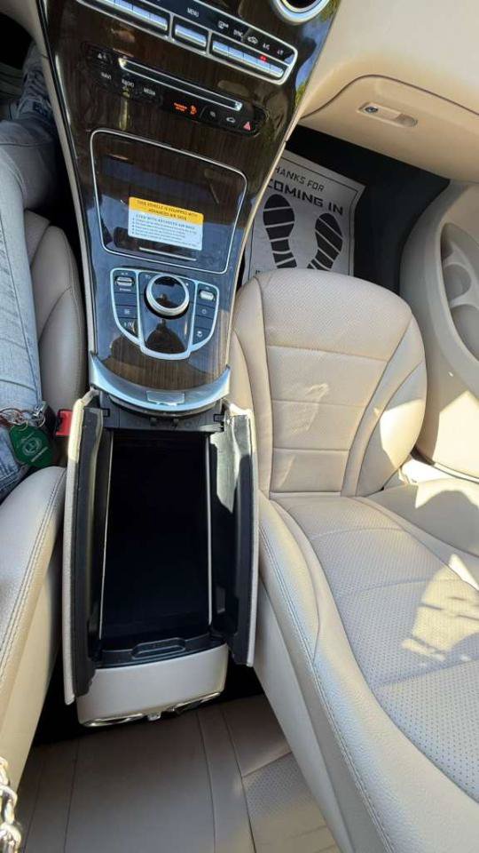 Used 2017 Mercedes-Benz GLC 300 4MATIC Coupe image 7