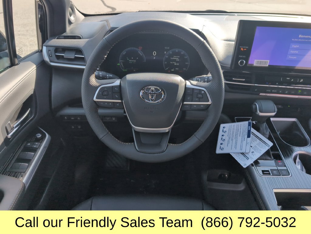 New 2026 Toyota Sienna XLE Woodland Edition AWD/4WD image 13