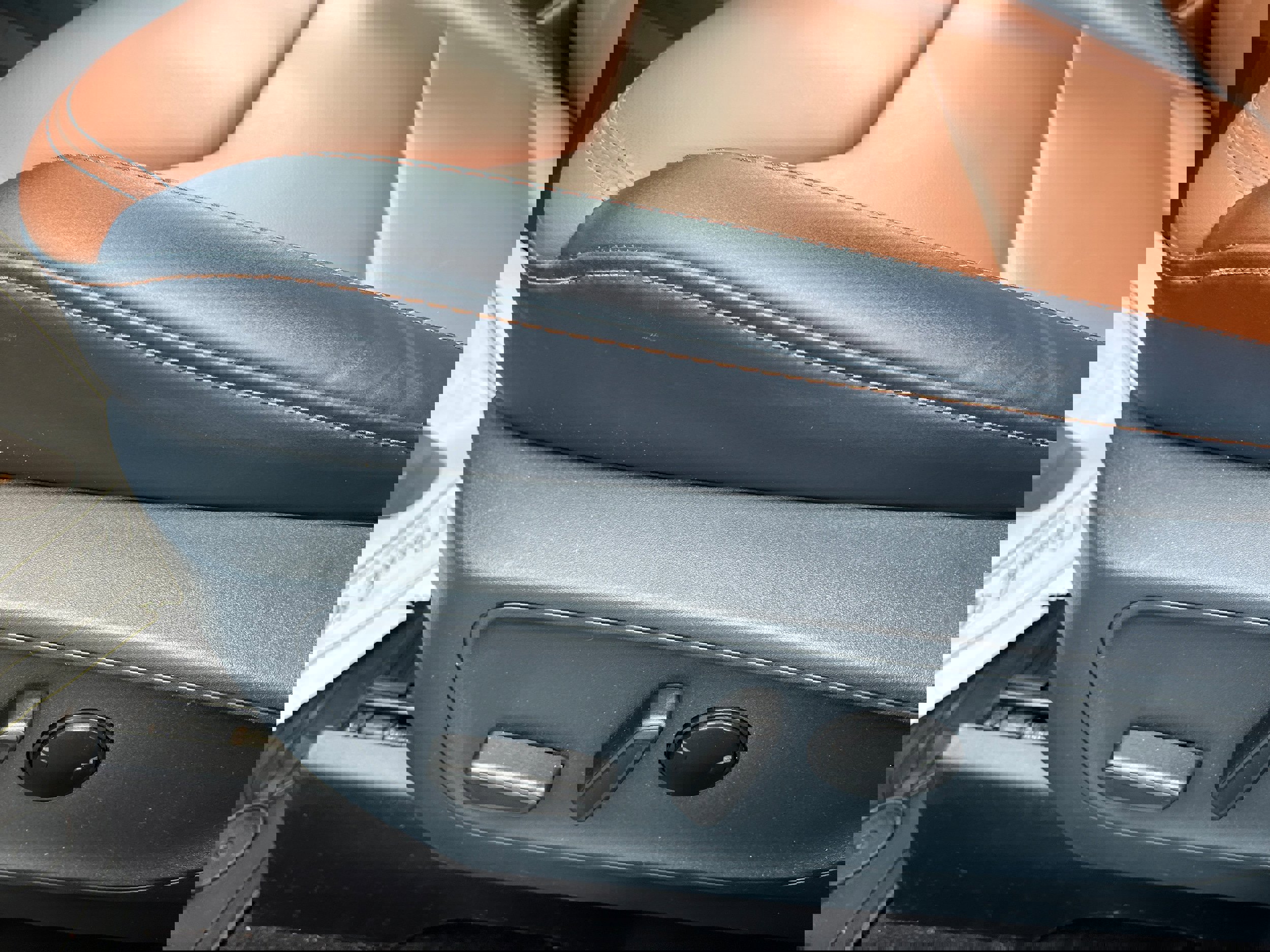 Certified 2023 Ford Maverick Lariat w/ Lariat Luxury Package image 10