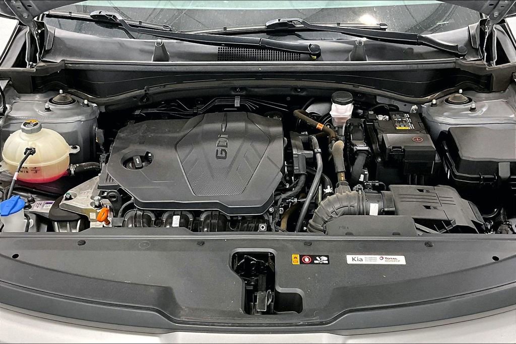 Used 2023 Kia Sportage LX image 12