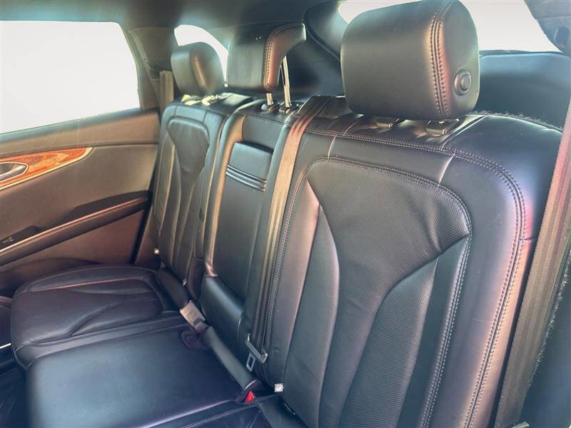 Used 2018 Lincoln MKX Reserve w/ Lincoln MKX Climate Package image 14