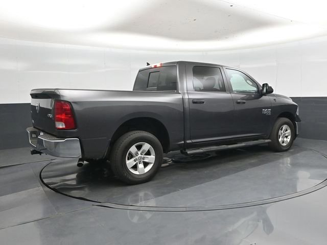 Used 2022 RAM 1500 Classic SLT w/ Electronics Group AWD/4WD image 4