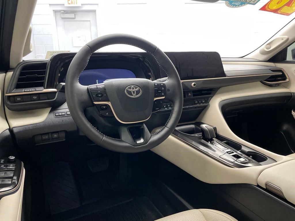 Used 2026 Toyota Crown w/ Advanced Technology Package AWD/4WD image 14