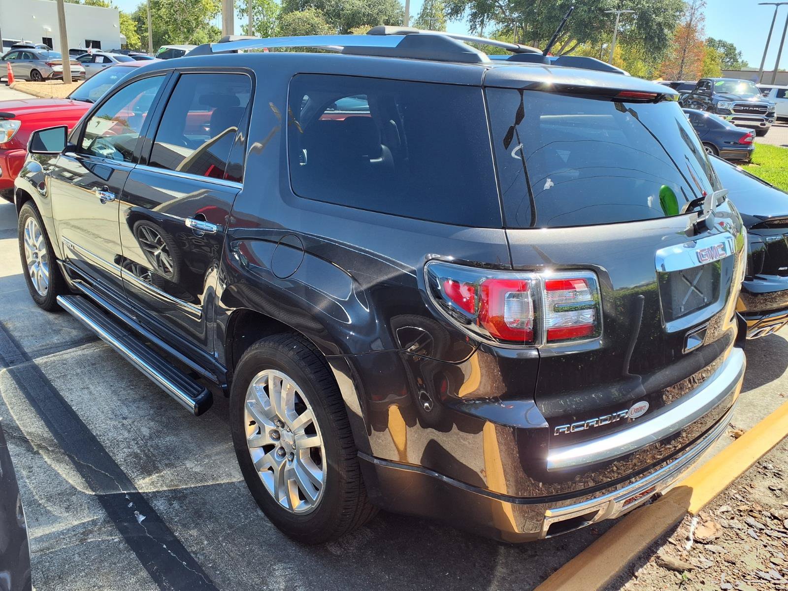 Used 2016 GMC Acadia Denali FWD image 11