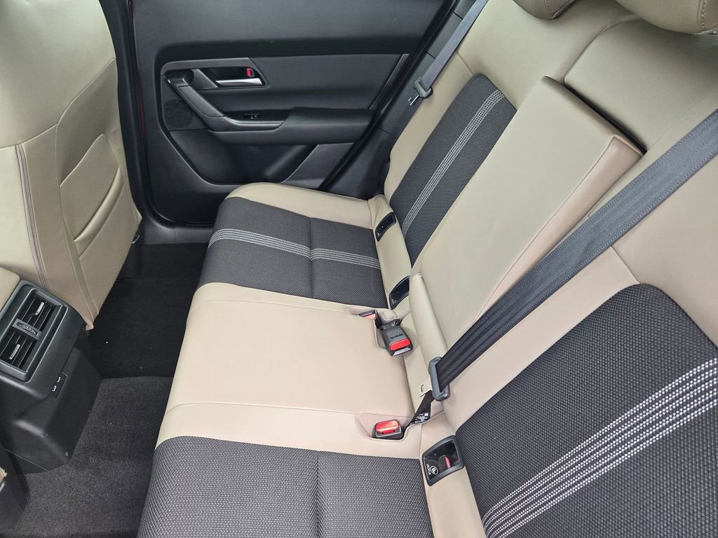 Certified 2025 MAZDA CX-50 AWD 2.5 S w/ Weather Package image 9