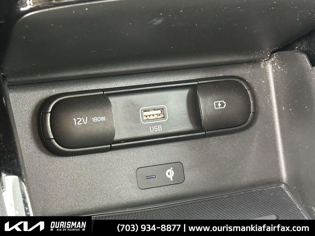 Used 2022 Kia Telluride EX w/ EX Premium Package image 7