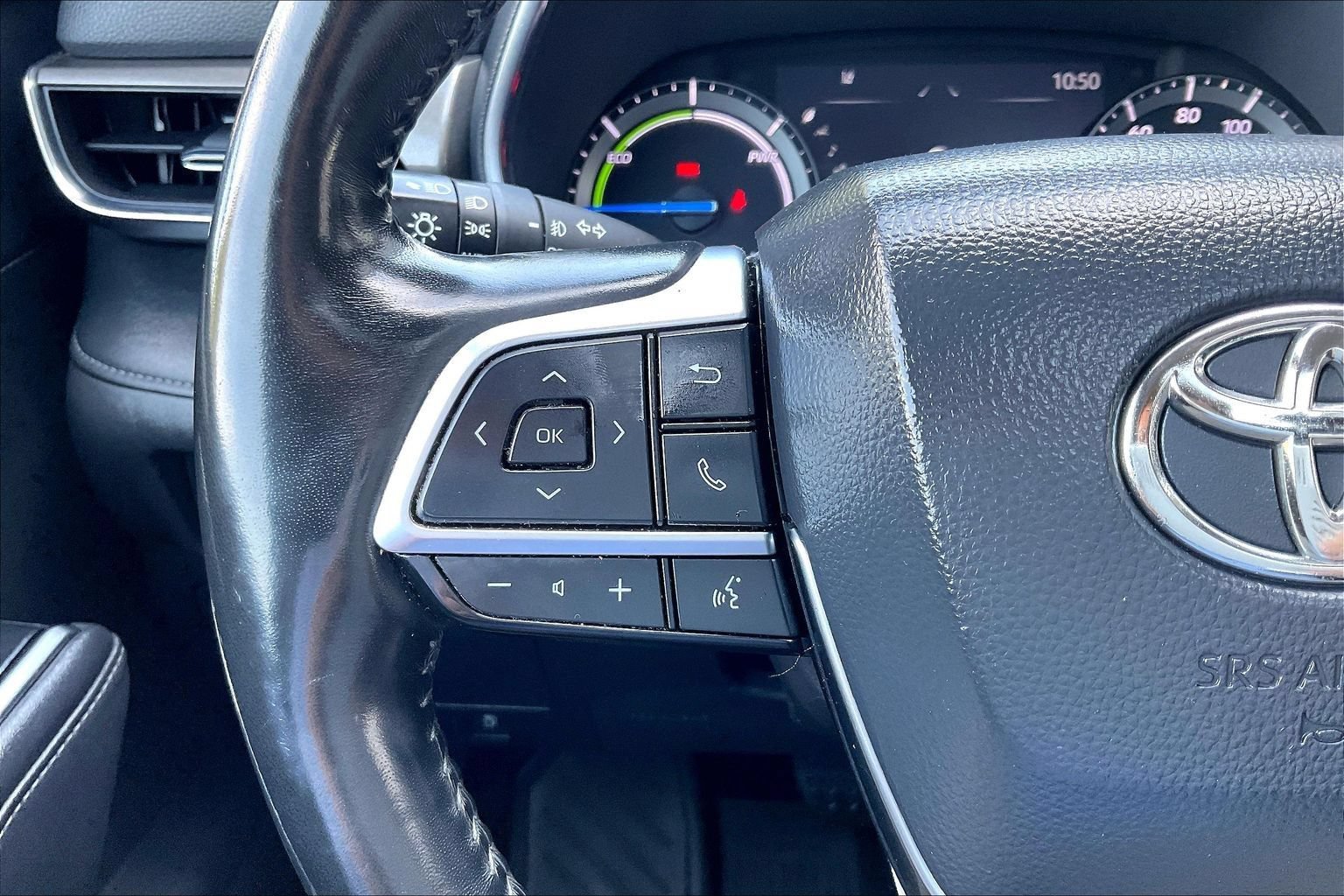 Used 2021 Toyota Highlander Limited AWD/4WD image 12