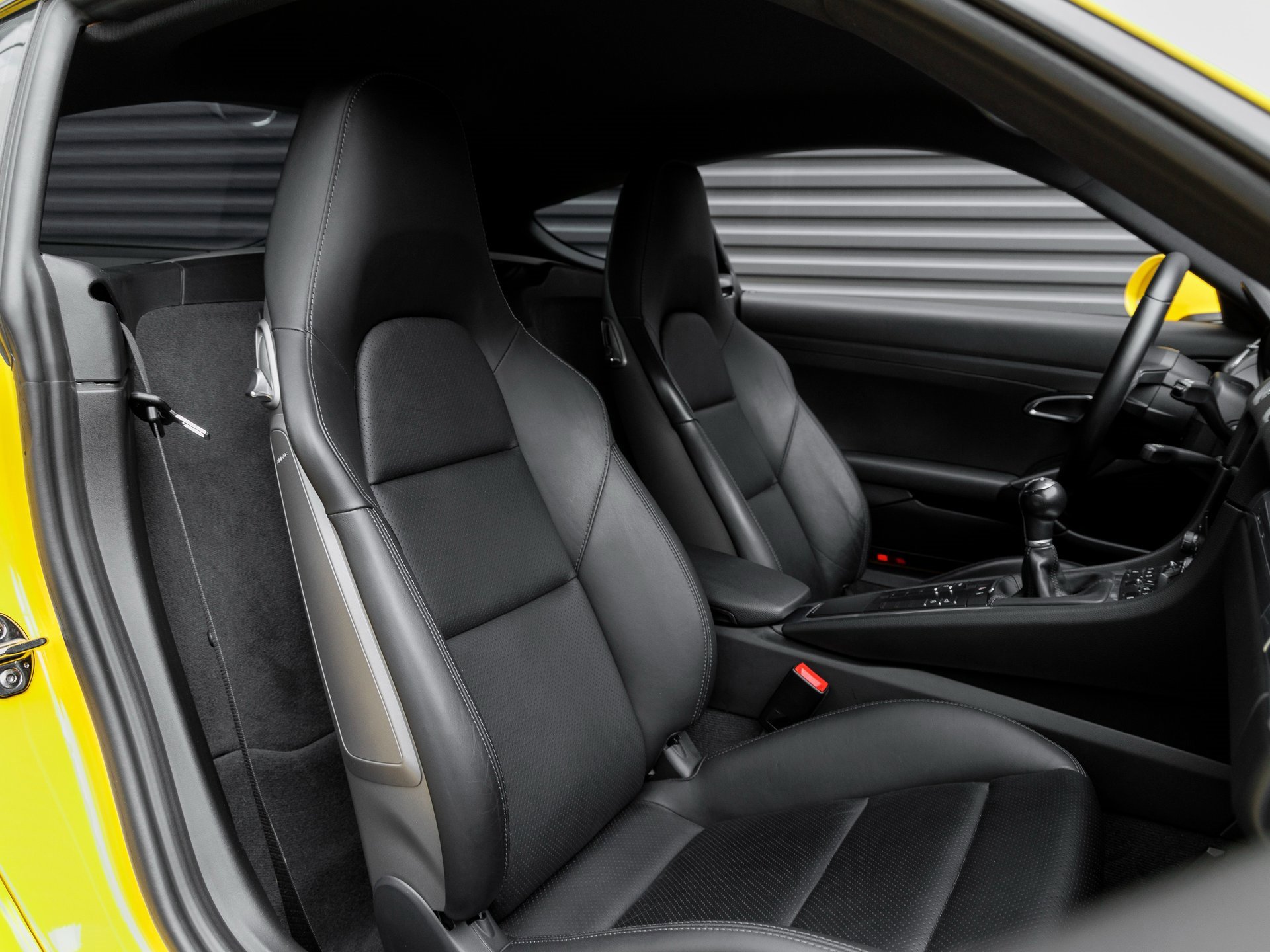 Used 2017 Porsche 718 Cayman image 33