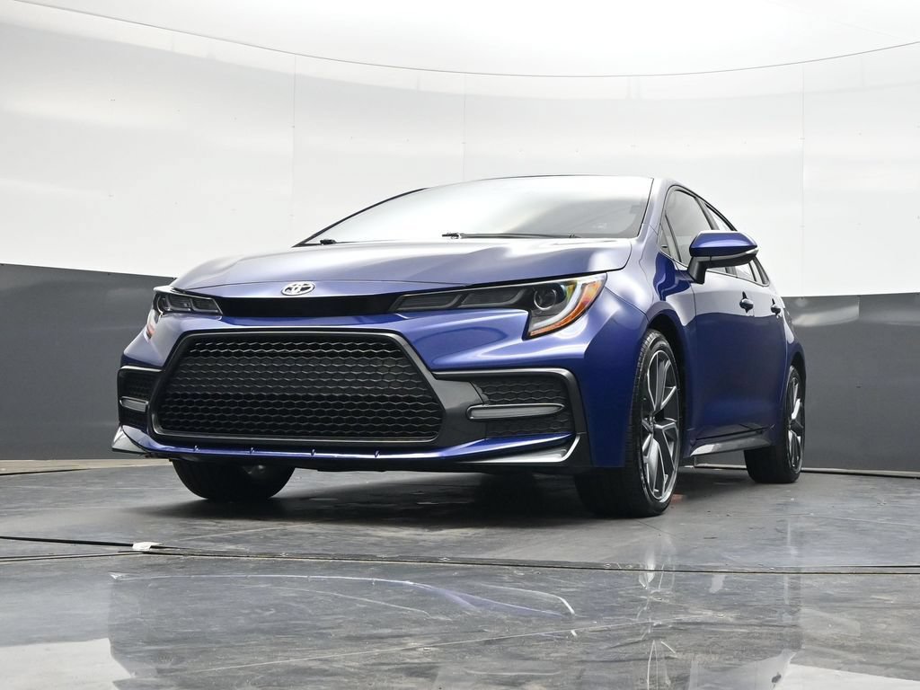 Used 2020 Toyota Corolla SE FWD image 32