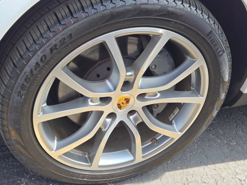 Used 2021 Porsche Cayenne S AWD/4WD image 20