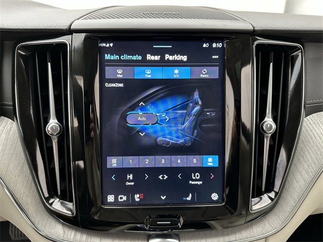Certified 2025 Volvo XC60 B5 Ultra w/ Protection Package Premier image 19