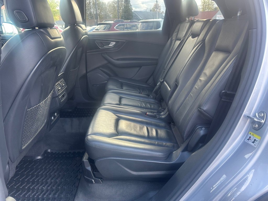 Used 2018 Audi Q7 3.0T Premium Plus w/ Premium Plus Package image 26