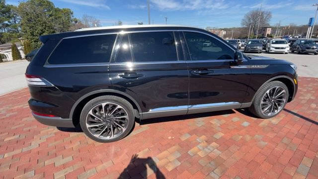 Used 2020 Lincoln Aviator Reserve w/ Equipment Group 202A AWD/4WD image 2