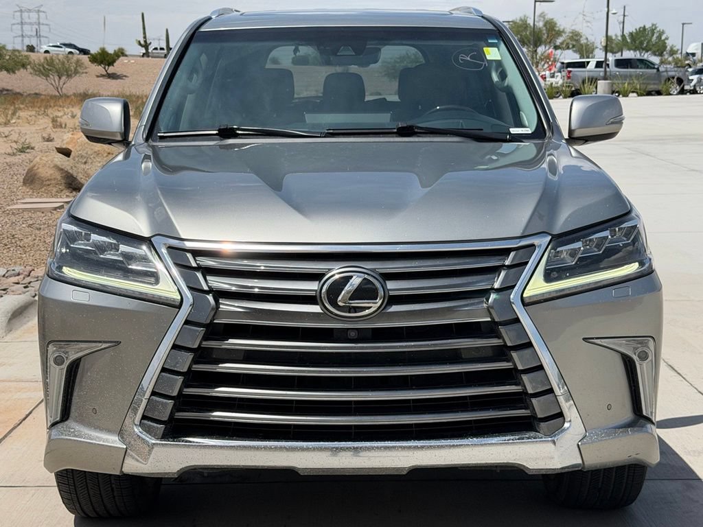Used 2019 Lexus LX 570 4WD w/ Luxury Package image 3