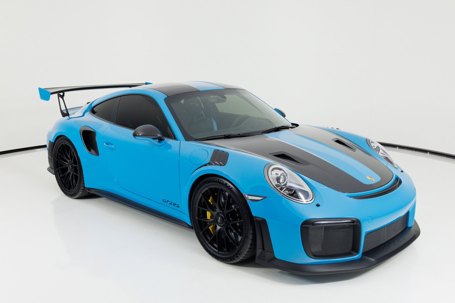 Used 2018 Porsche 911 GT2 RS RWD image 53