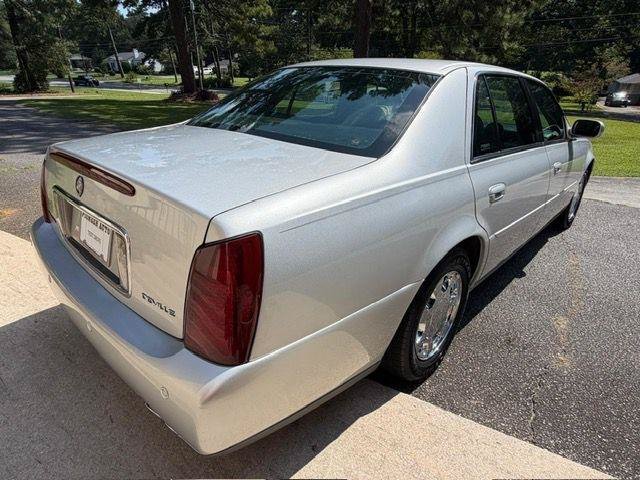 Used 2000 Cadillac De Ville w/ Comfort/Convenience Pkg FWD image 26