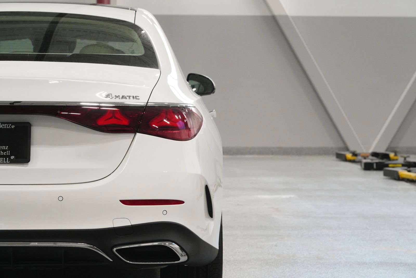 New 2026 Mercedes-Benz E 350 4MATIC Sedan image 14