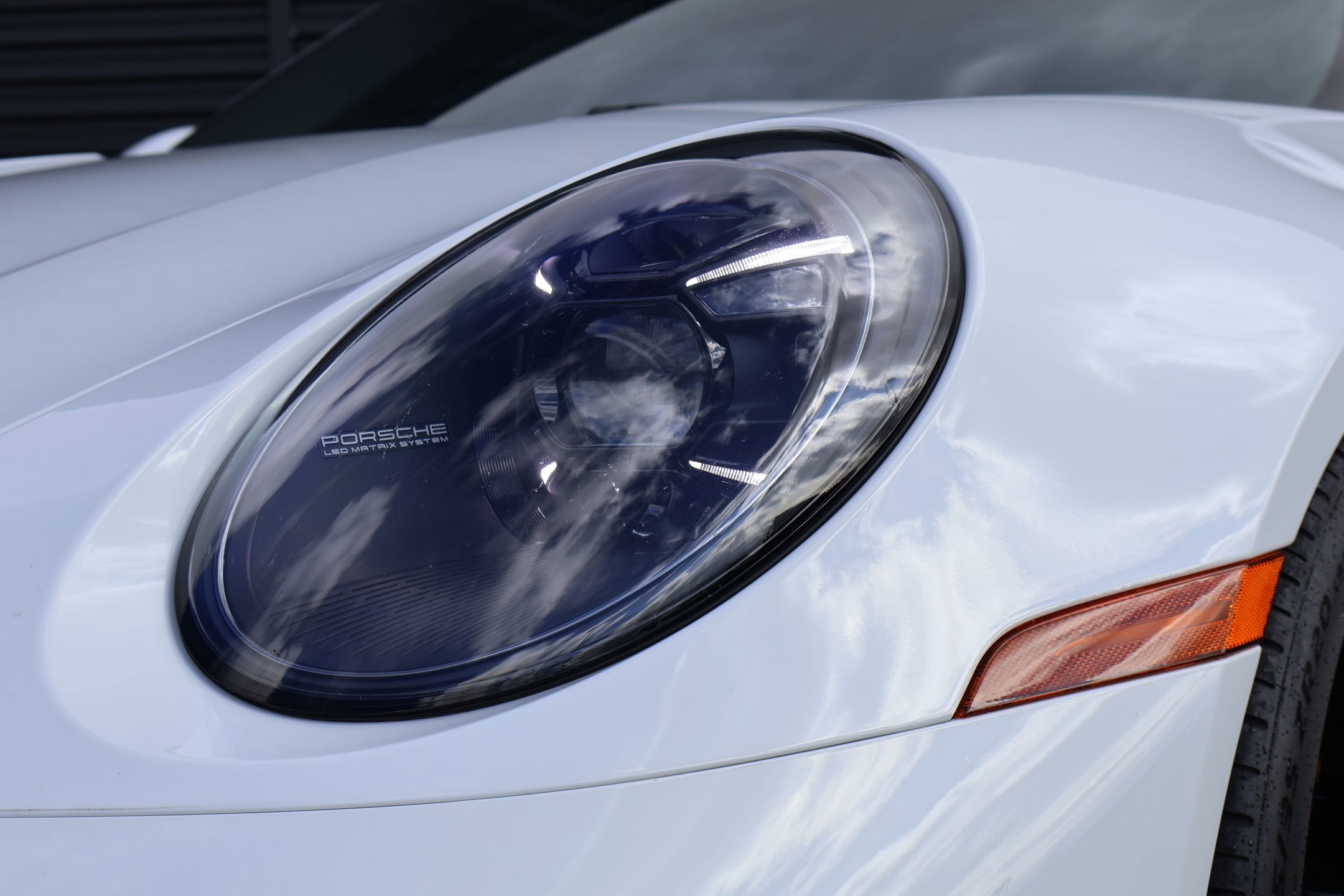 Certified 2022 Porsche 911 Turbo S AWD/4WD image 13