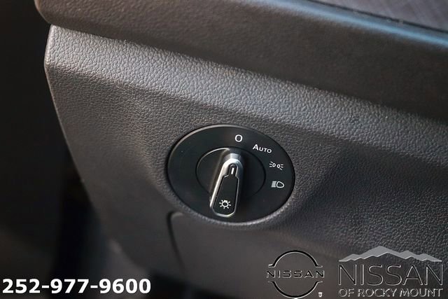 Used 2024 Volkswagen Jetta SE image 26