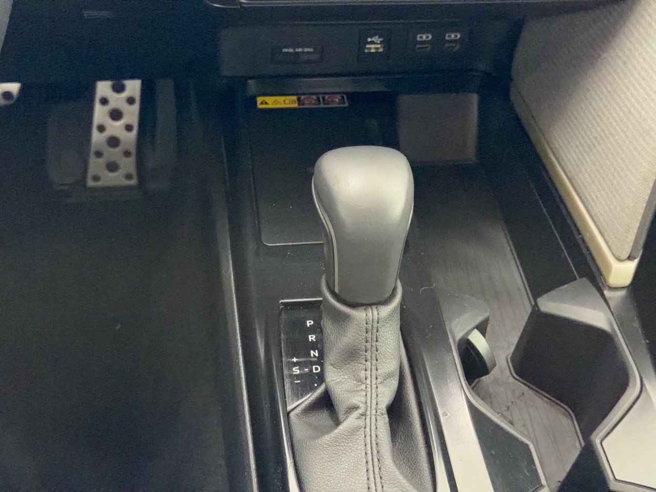 Used 2026 Toyota Camry SE FWD image 21