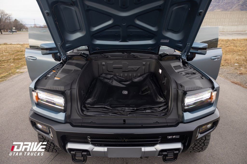 Used 2024 GMC Hummer EV 3X w/ Omega Edition image 27
