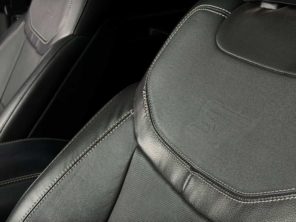 Used 2020 Ford Explorer ST w/ ST Street Pack image 16