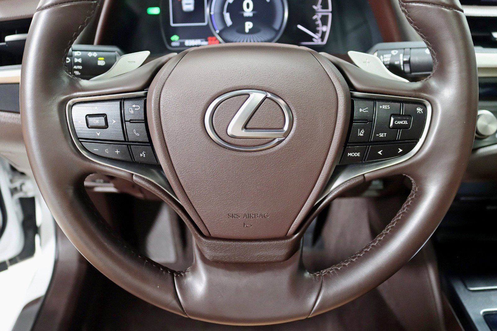 Used 2021 Lexus ES 300h w/ Accessory Package image 15