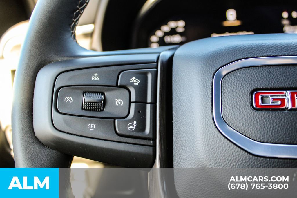 Used 2024 GMC Yukon AT4 image 28