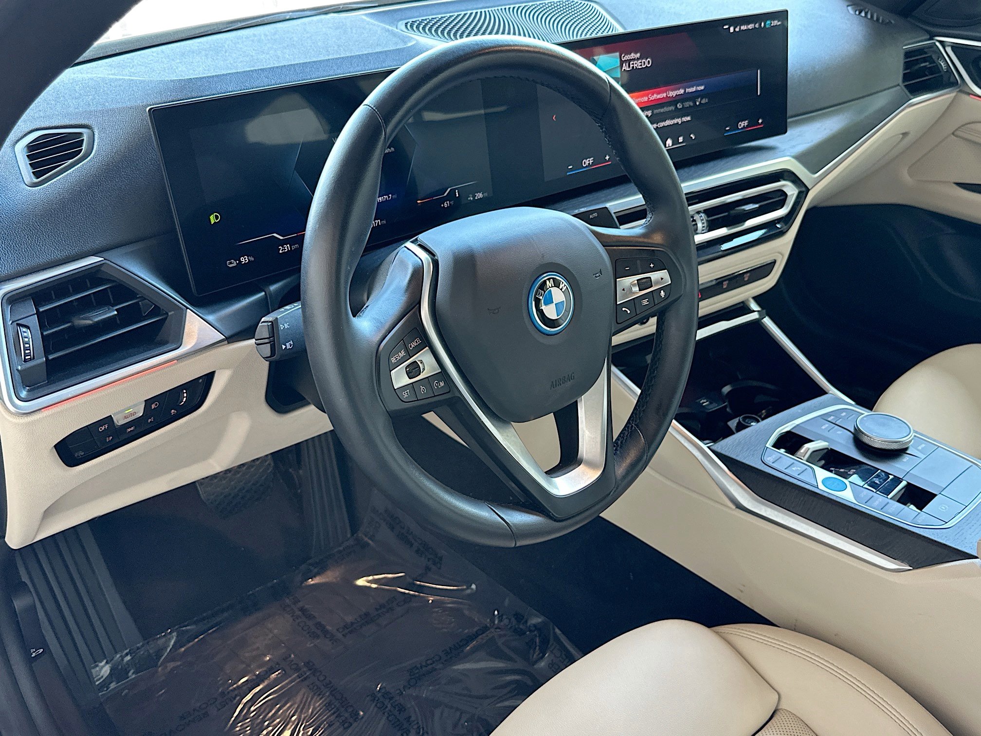 Certified 2024 BMW i4 eDrive40 image 9