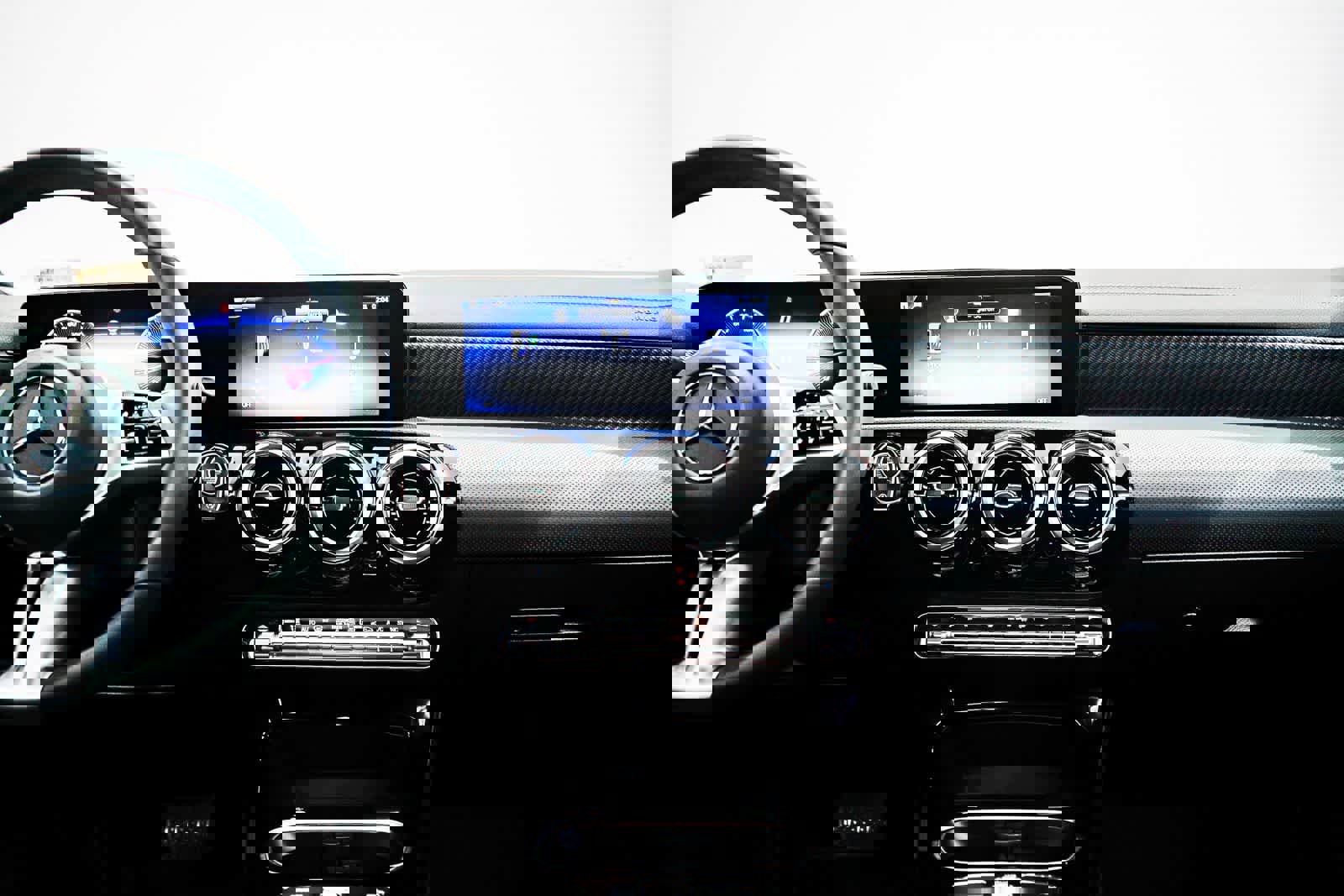 Used 2026 Mercedes-Benz CLA 250 image 13