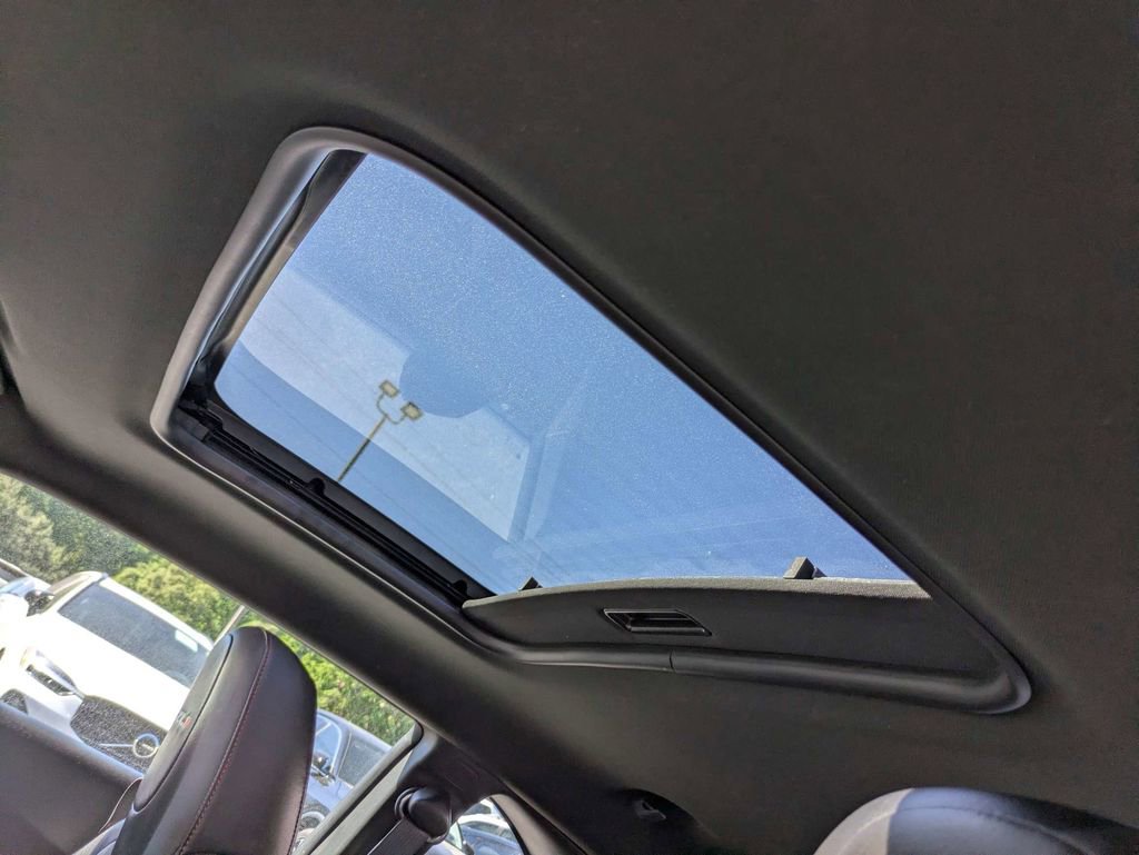 Used 2012 Chevrolet Camaro ZL1 RWD image 21