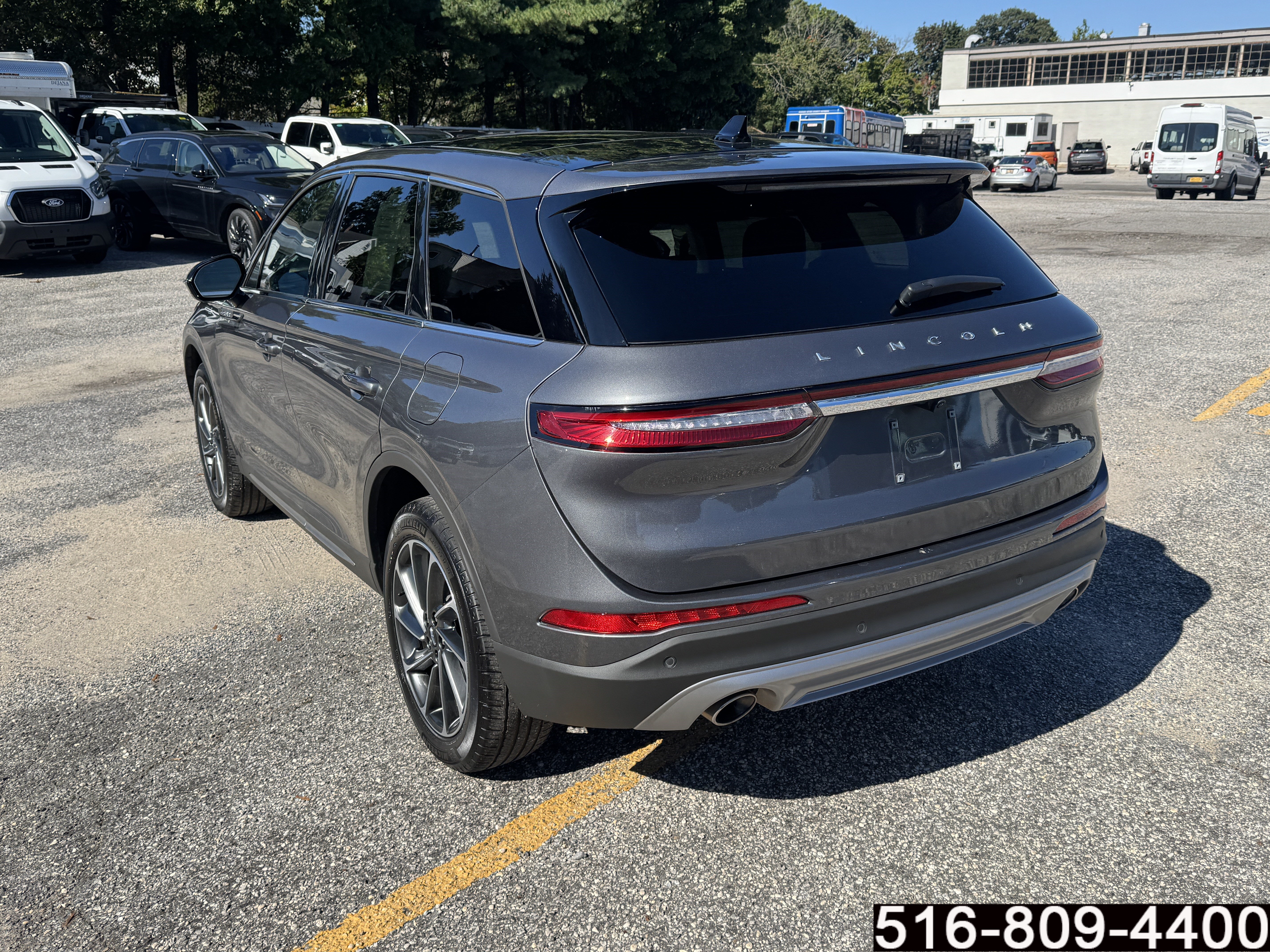 Used 2023 Lincoln Corsair AWD w/ Equipment Group 101A image 7