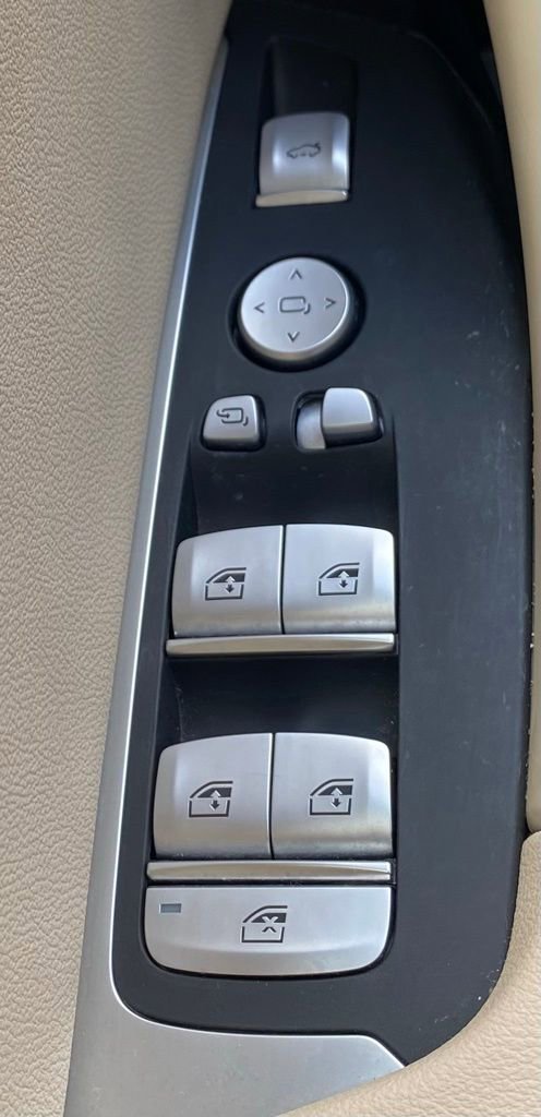 Used 2024 BMW X3 xDrive30i w/ Premium Package image 27