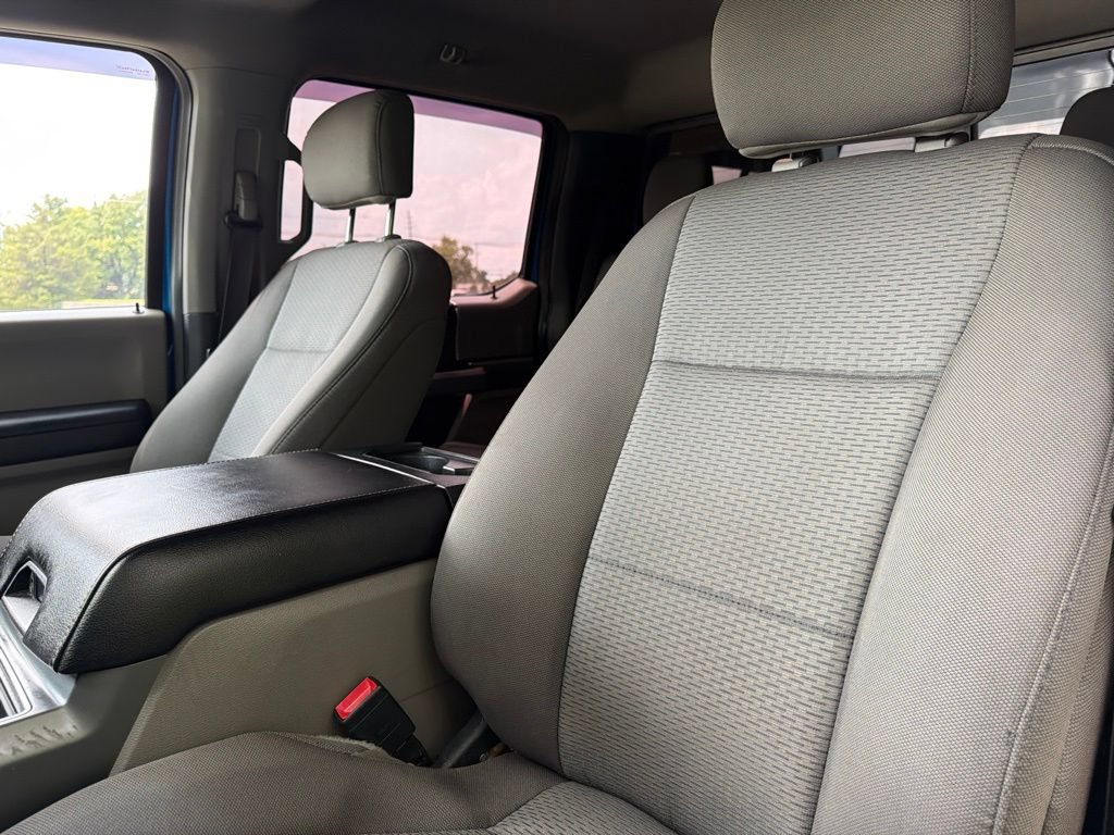 Used 2020 Ford F250 XLT w/ Tremor Off-Road Package AWD/4WD image 4