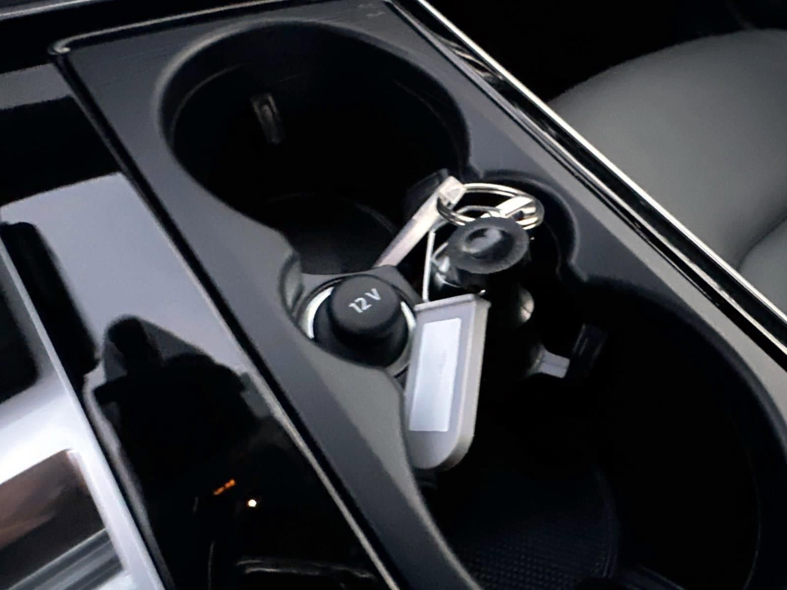 Used 2025 Audi Q8 Premium w/ Black Optic Package image 23