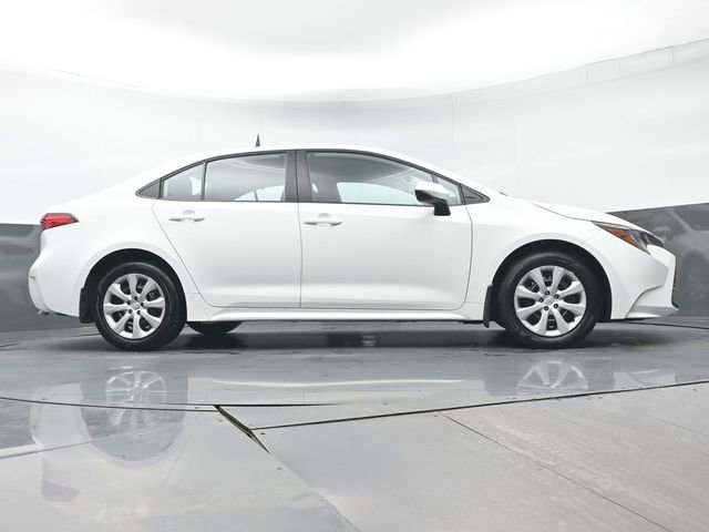 Certified 2024 Toyota Corolla LE image 33