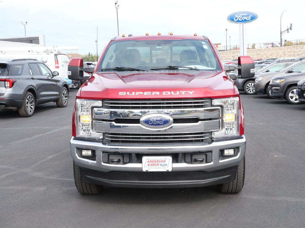 Used 2018 Ford F350 Lariat w/ Lariat Value Package AWD/4WD image 2
