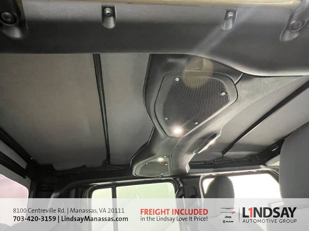 New 2026 Jeep Gladiator Mojave w/ Safety Group image 13